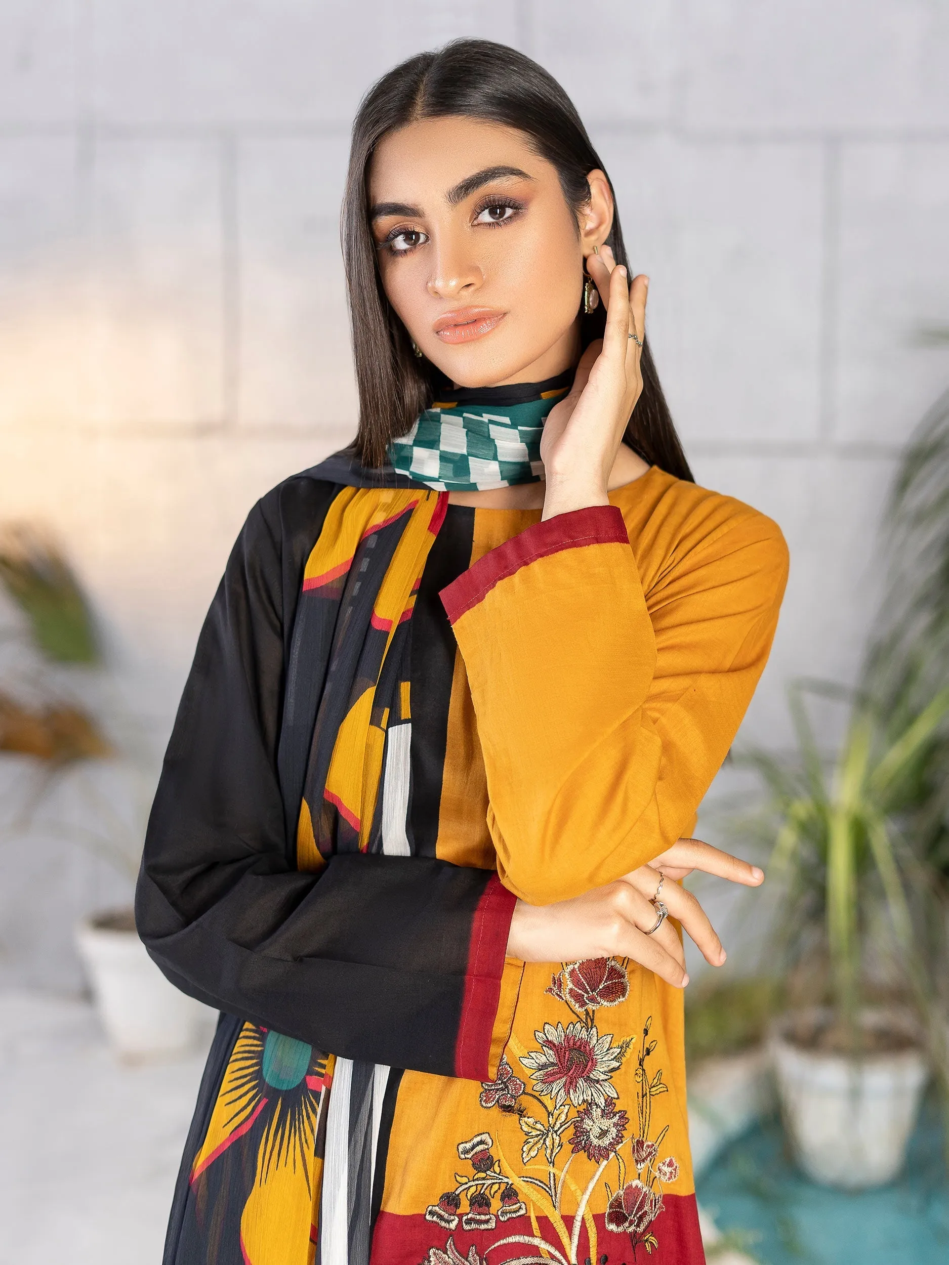 2 Piece Embroidered Lawn Suit