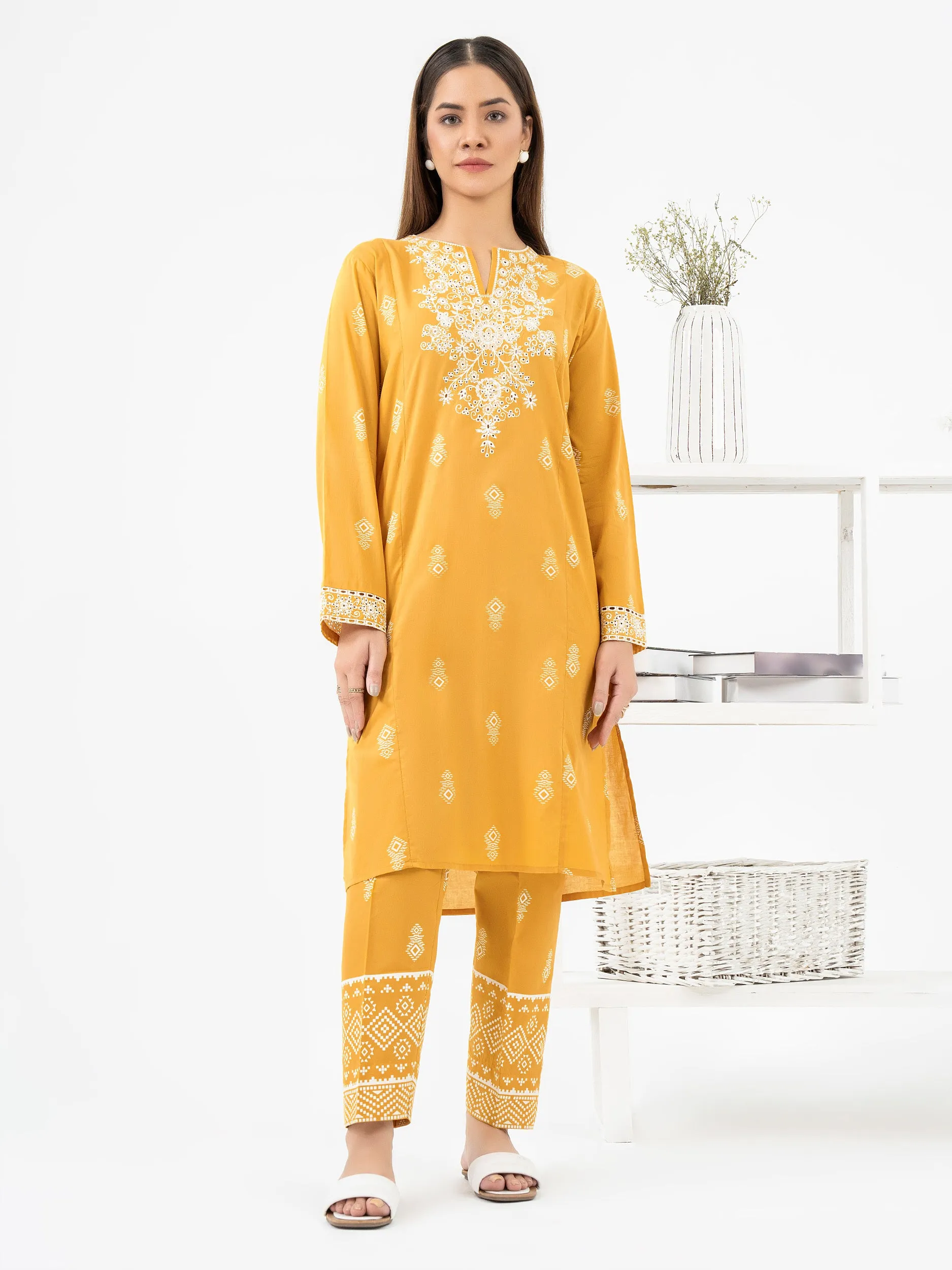 2 Piece Lawn Suit-Embroidered (Pret)