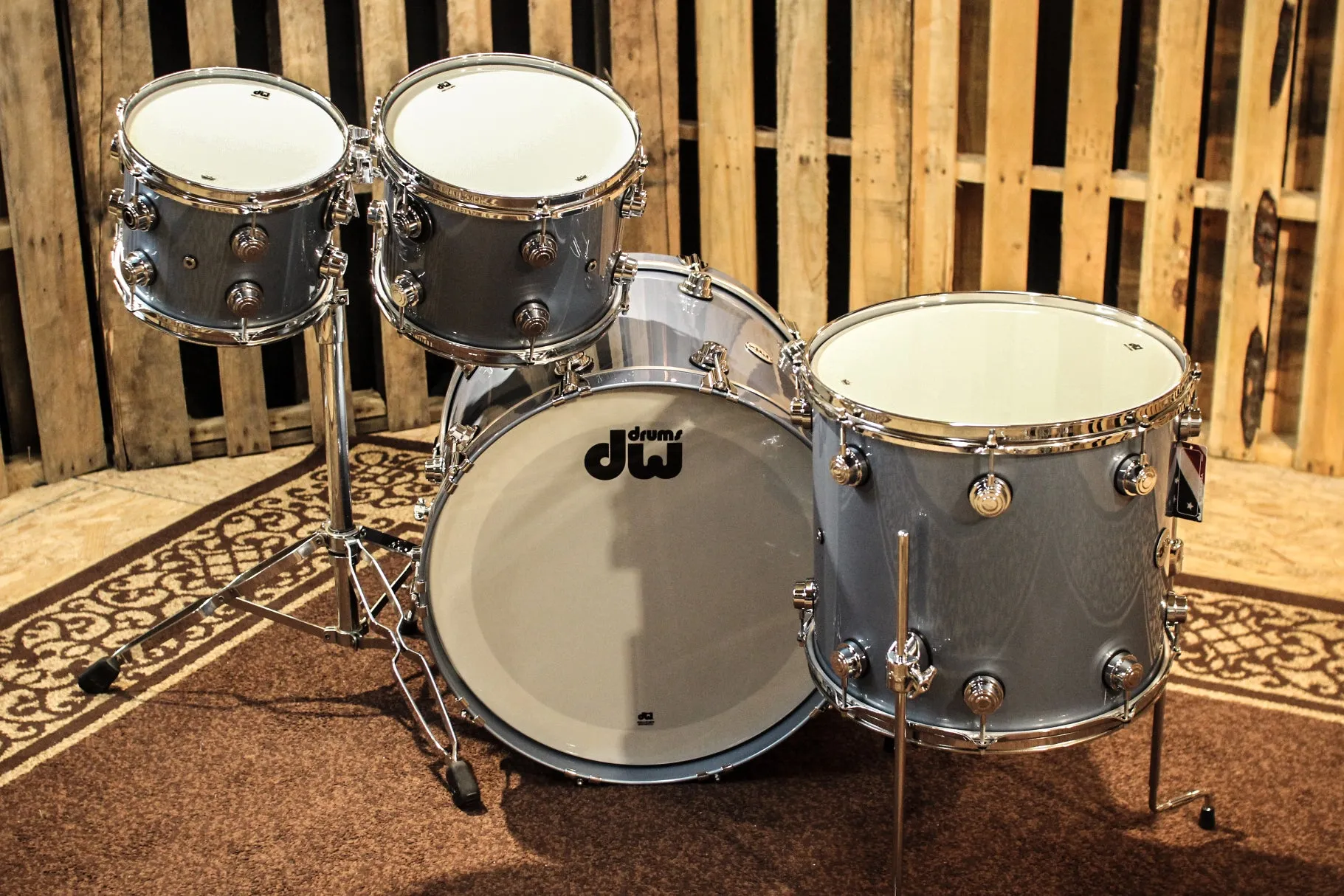 DW Collector's Maple/Mahogany Blue Mist Metallic Drum Set - SO#1105550