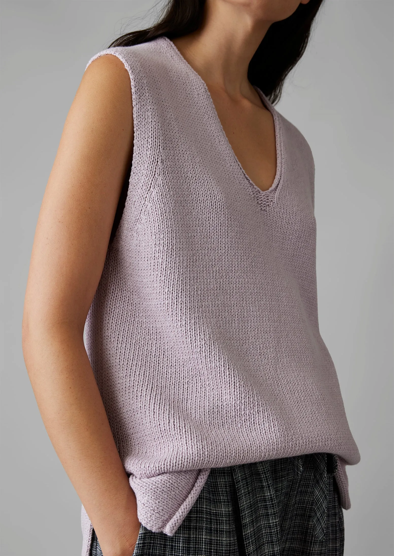 V-Neck Linen Cotton Knitted Tank | Wood Lilac